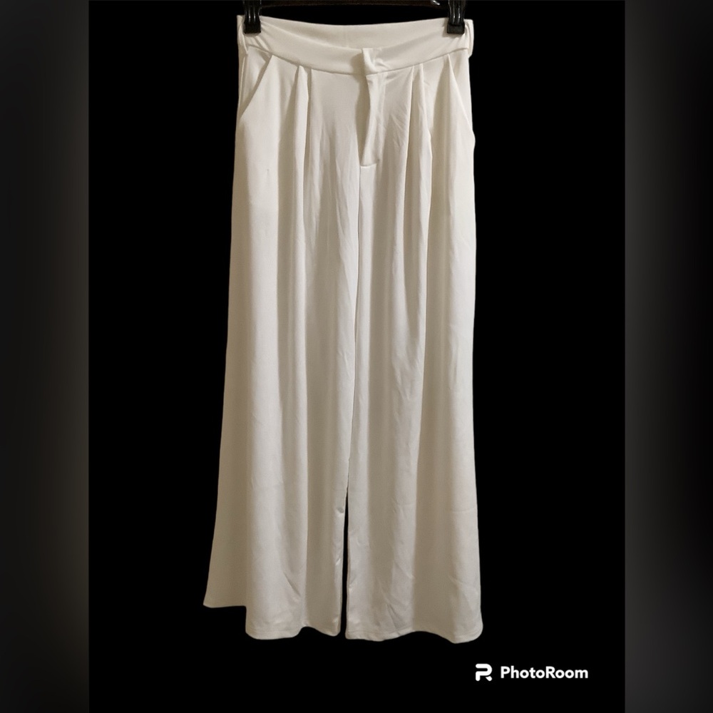 Unbranded NWT Size L